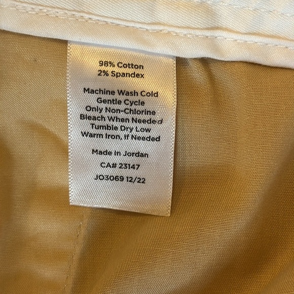 Talbots Relaxed Chino Short 6” White Stretch Women’s 12P - Picture 6 of 6